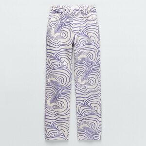 Zara NWOT Cream and Lavender Patterned Jeans